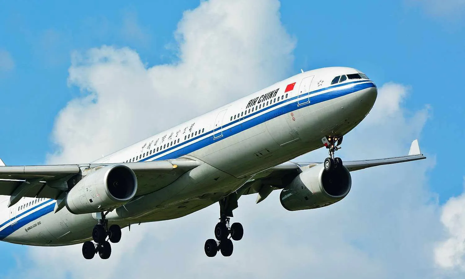 Air China Airbus A330-300 (Masakatsu Ukon)