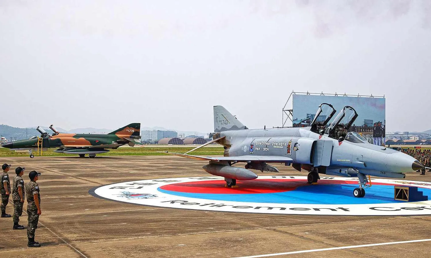 ROKAF F-4 Phantom farewell (ROKAF)