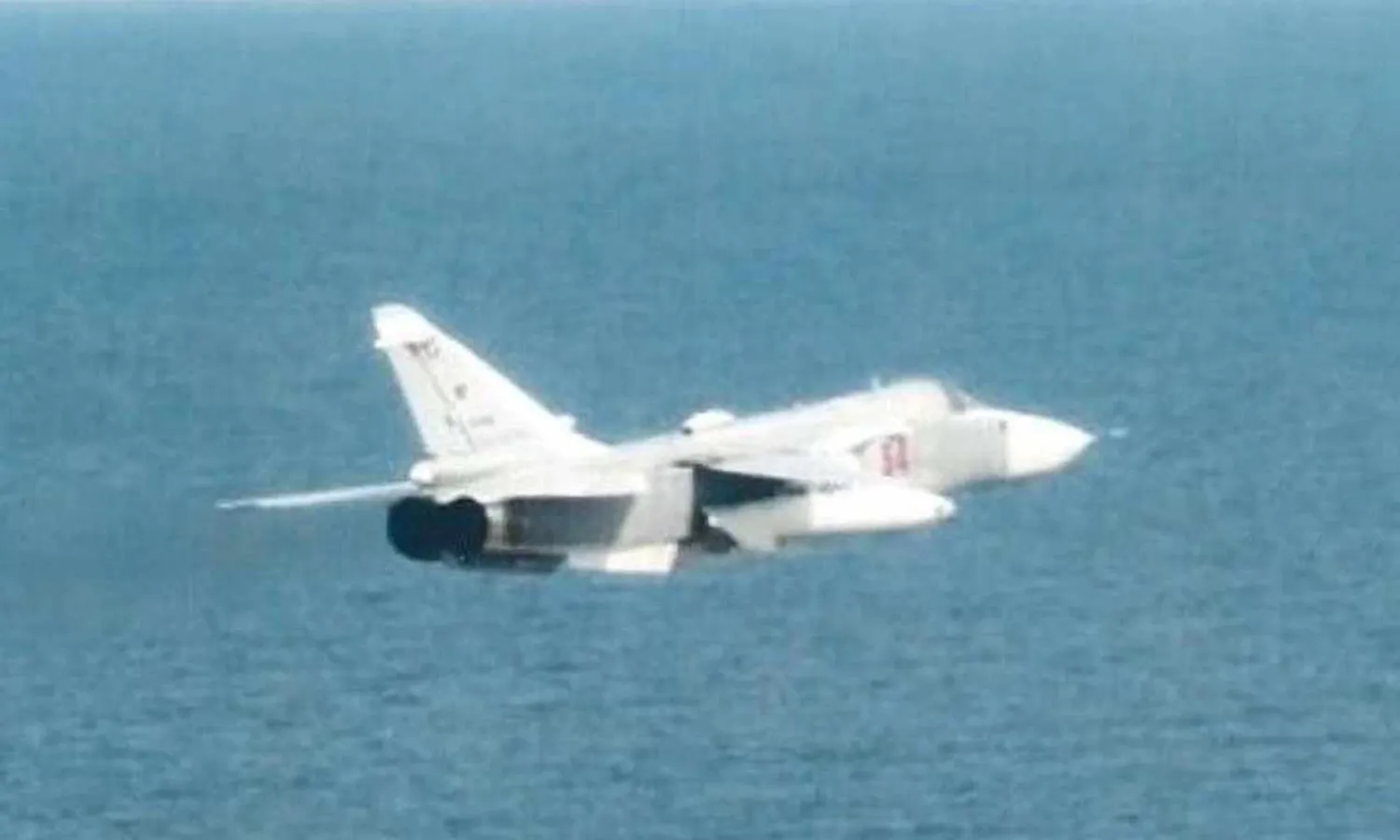 Russian Su-24 over Sweden airspace (SAF)