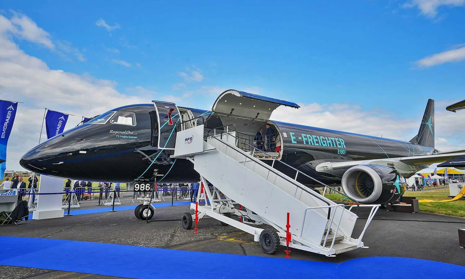 E190F freighter in Farnborough (Embraer)