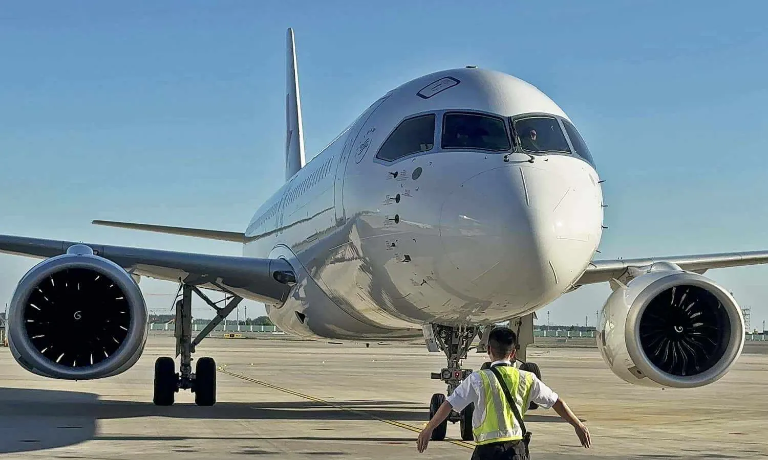 China Eastern C919 first flight between Beijing and X'ian (CEA)