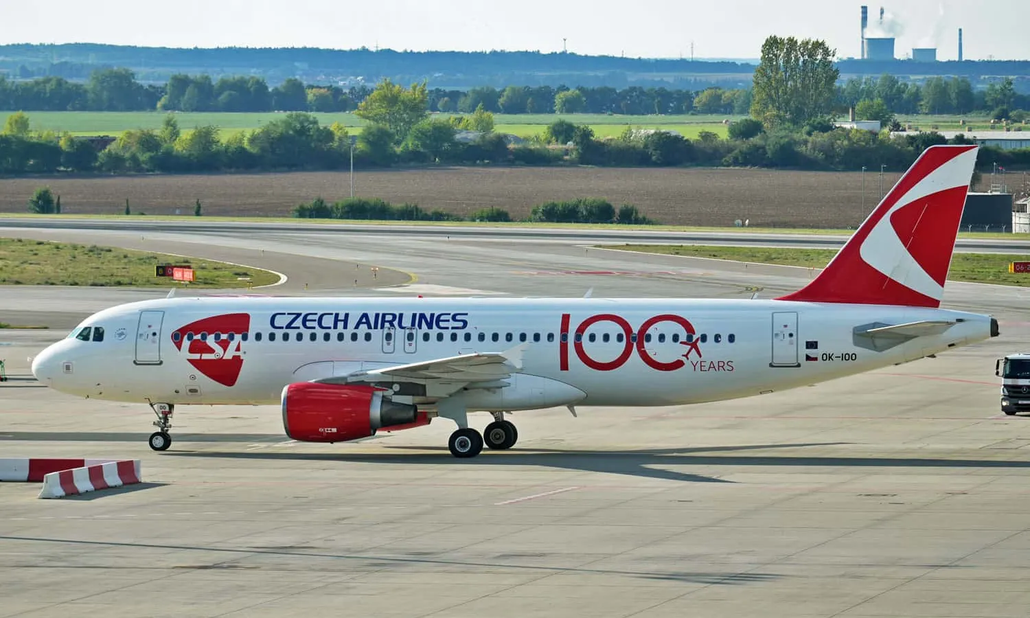 Czech Airlines Airbus A320 (Luke Lai)