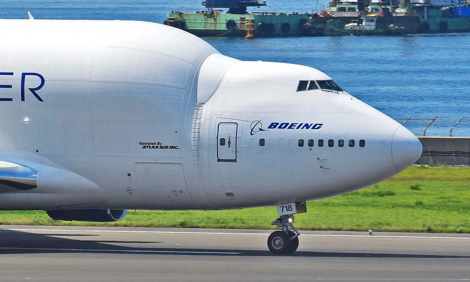 Boeing Dreamlifter (Miyazawa)