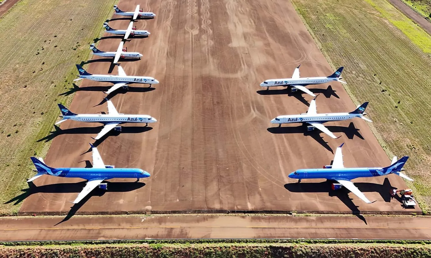 Azul's fleet of jets and turboprops are parked at the empty Brazilian airport (Social media)