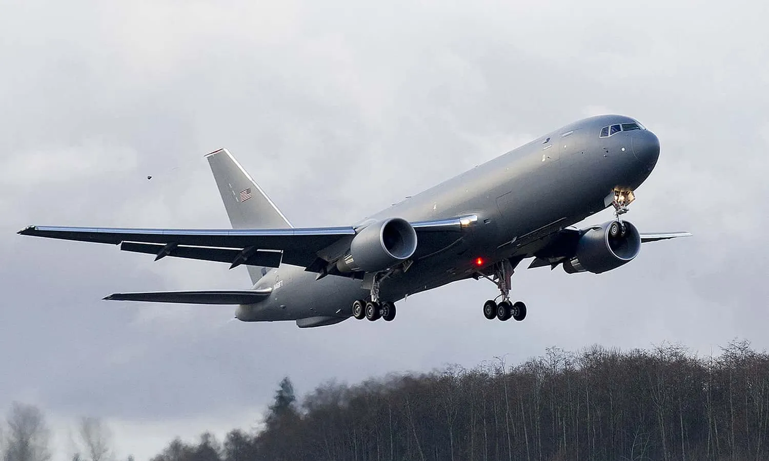 Indian Air Force tanker contest advances with Boeing and Airbus in close race