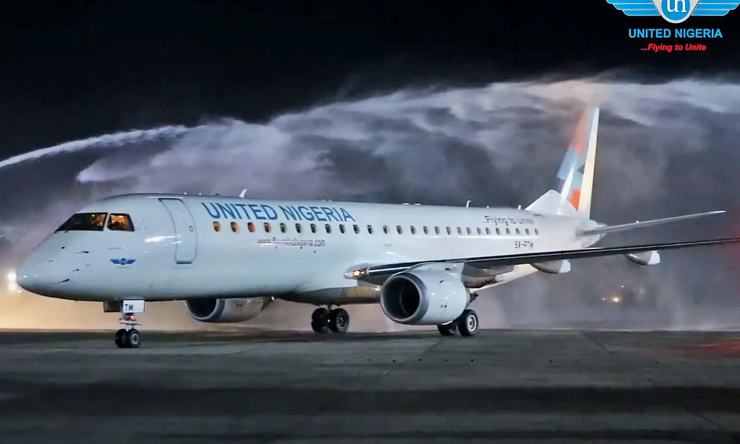 United Nigeria Airline Embraer E190 (UNA)