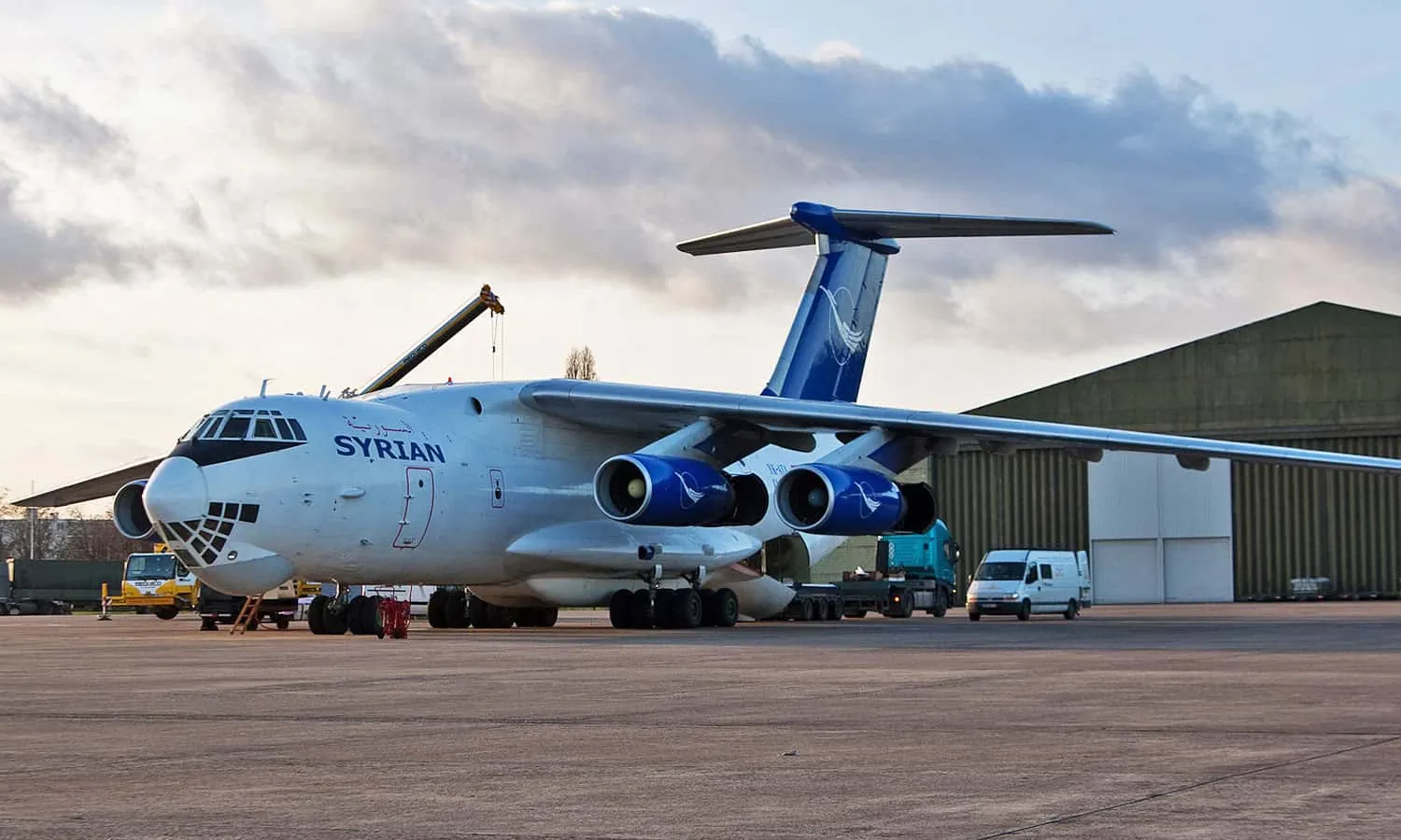 Il-76 YK-ATA (Jerome)