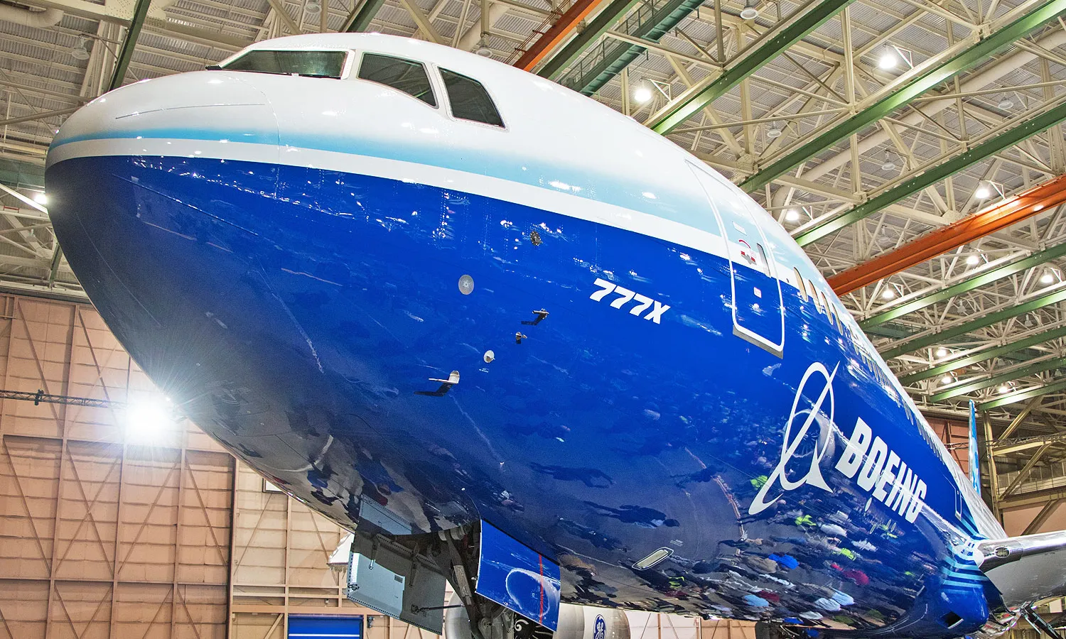 Boeing 777-9 (Kirk & Barb Nelson)