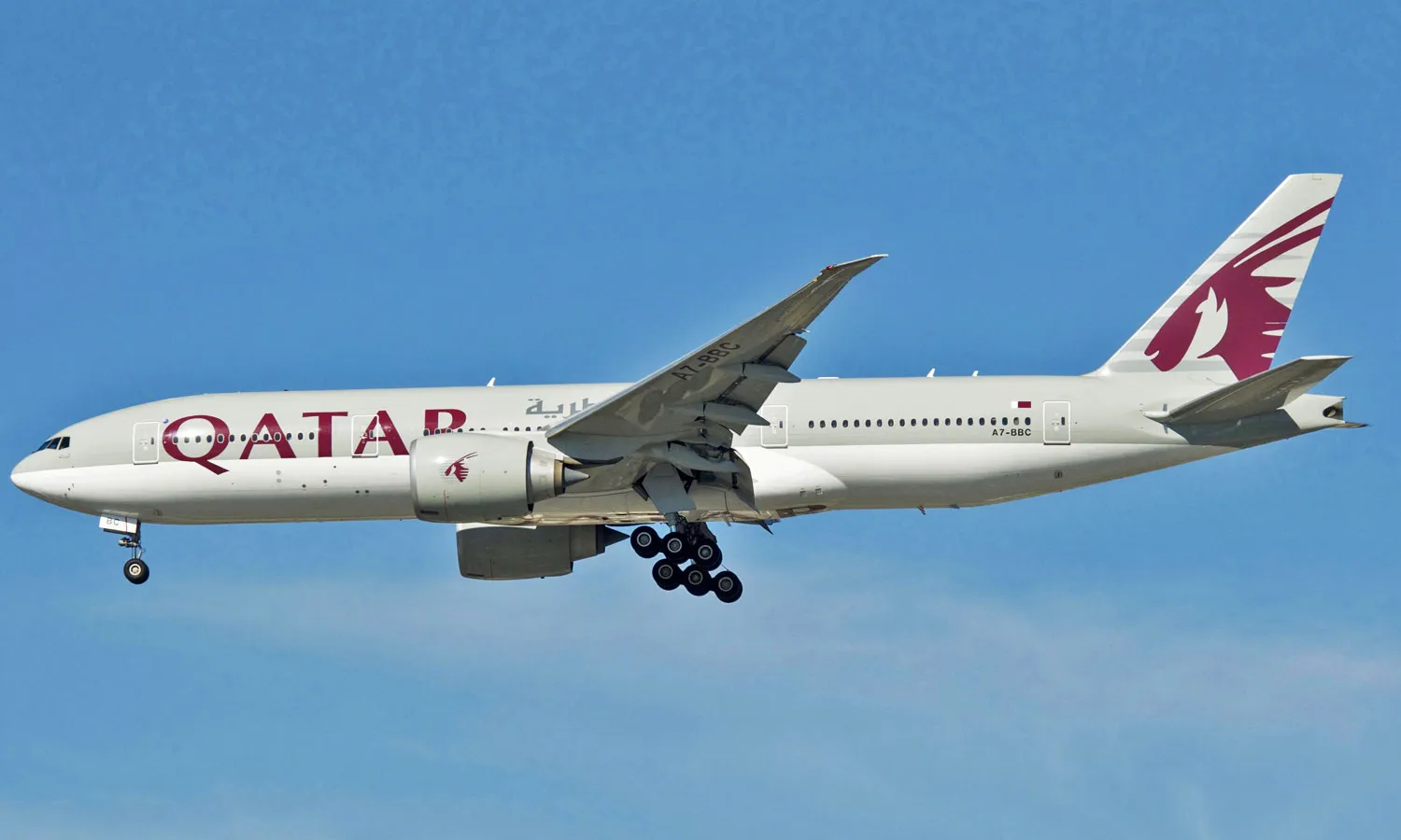 Qatar Airways Boeing 777-200LR (Aero)
