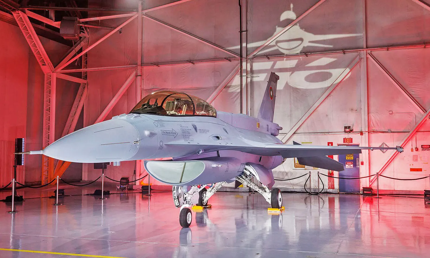 The handover ceremony of Bulgaria's first F-16 (Ministry of Defense of Bulgaria)