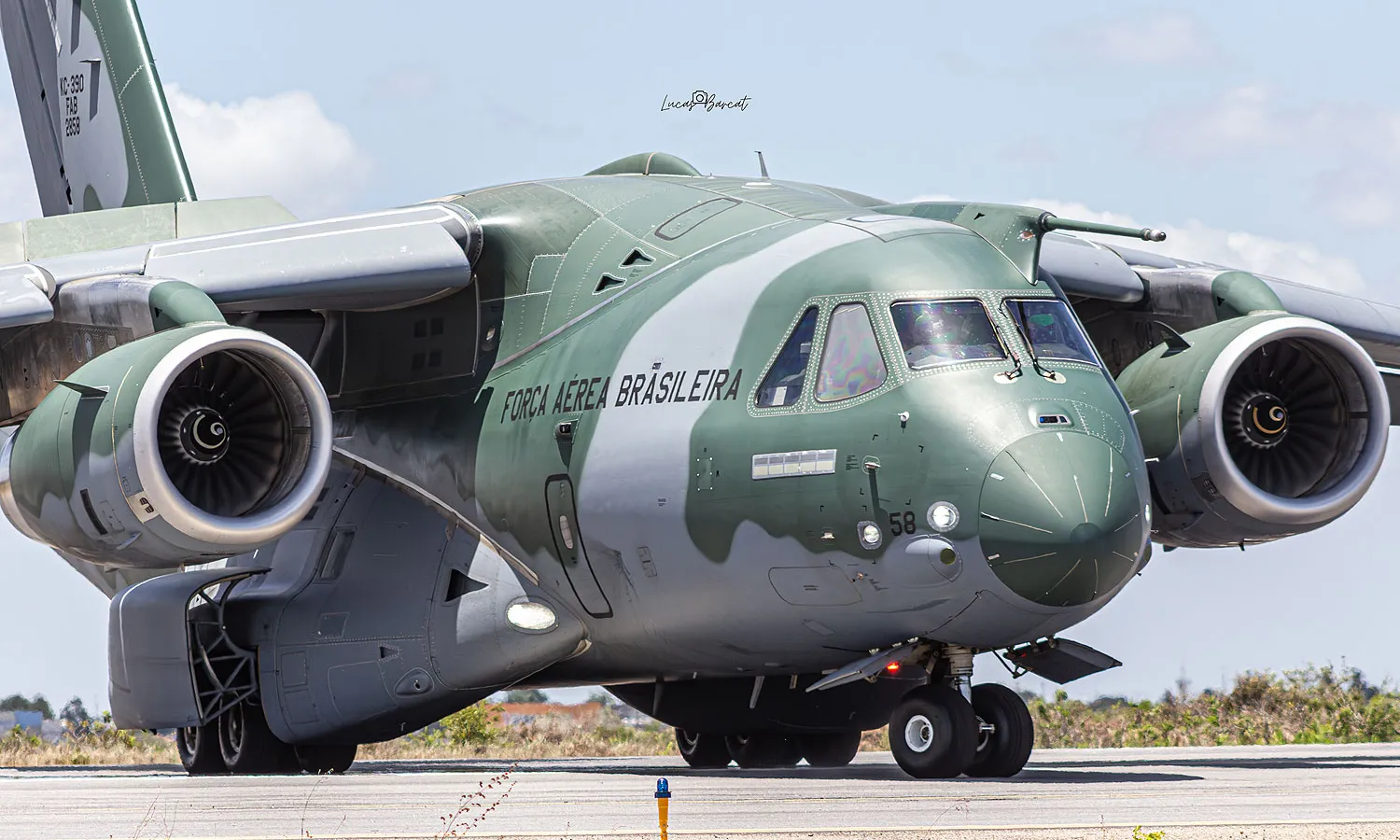 Embraer KC-390 Millennium (Lucas Barcat)